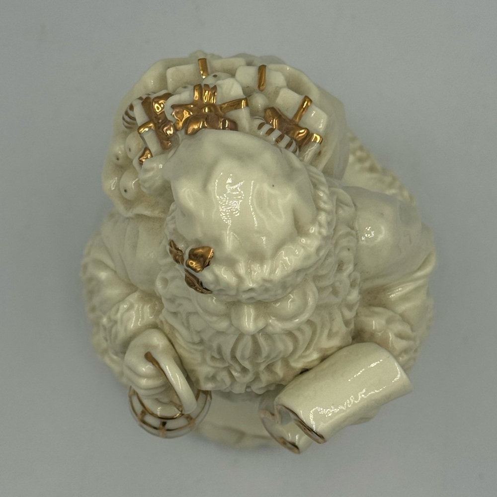 Ivory Porcelain Santa Claus Musical Figurine with Gold Trim - Picture 6 of 7